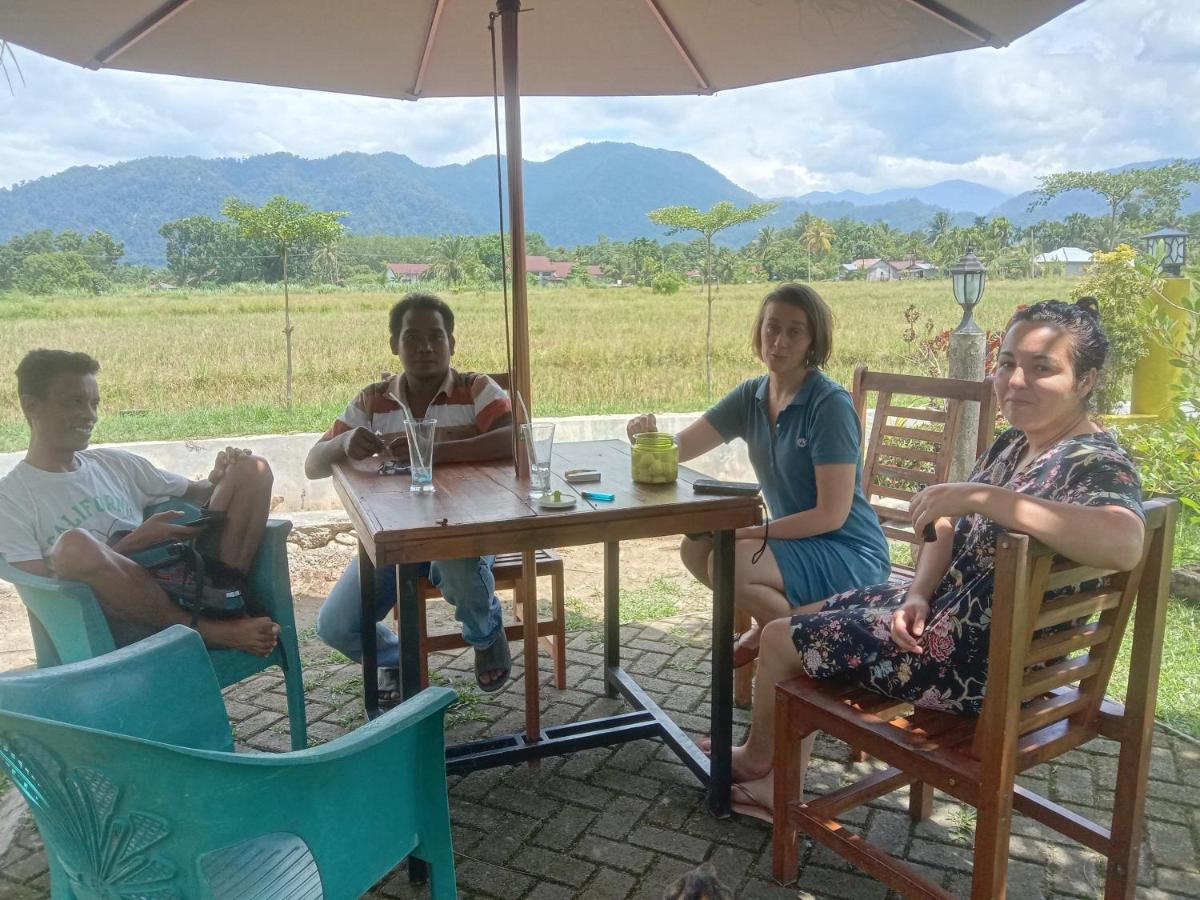 Ambow Homestay Jungle Trekking & Village Tour 부킷 라왕 외부 사진